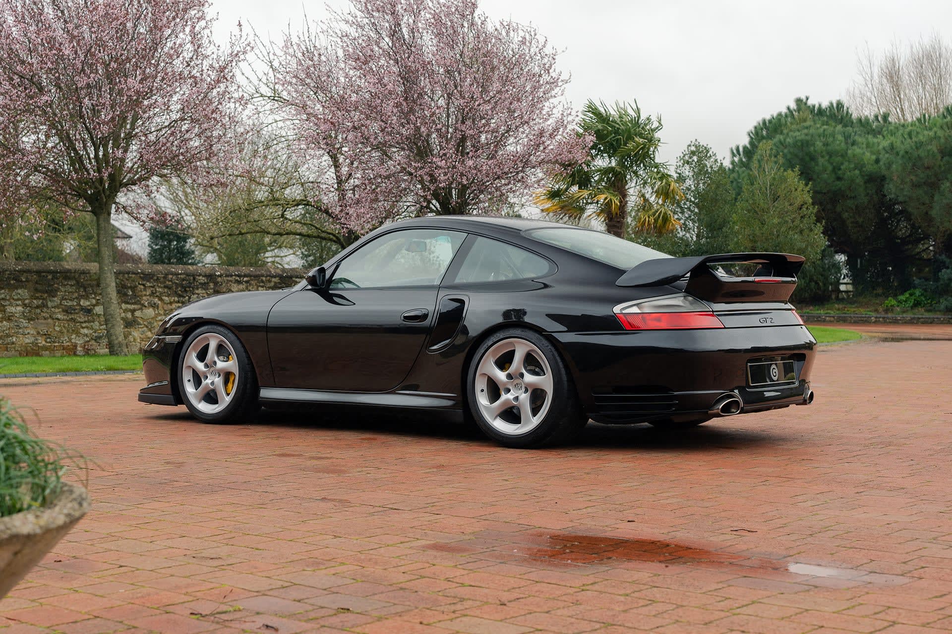 2002 Porsche 911 996 GT2 Clubsport | Girardo & Co